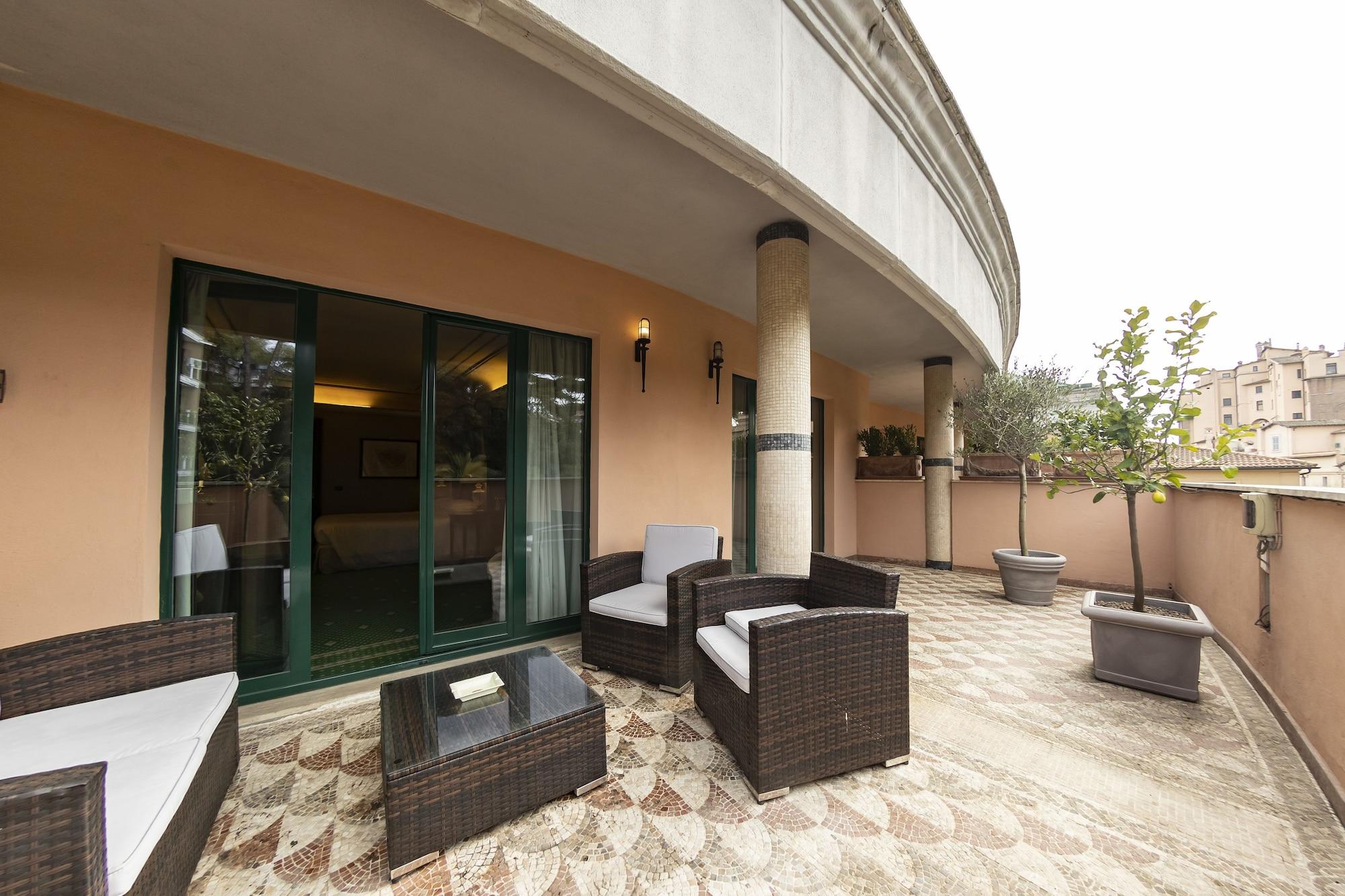 River Chateau Hotel Roma Esterno foto